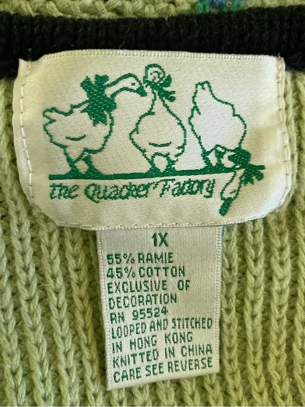 QUACKER FACTORY Vintage Bumblebee & Flower Embroidered Sweater Vest - Size 1X - Picture 6 of 8